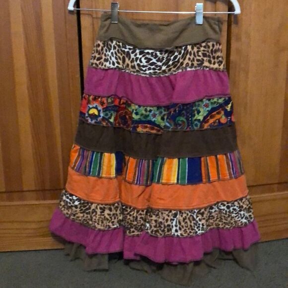 Kids 6/7x Children’s Place Skirt w/Personality - Picture 1 of 4
